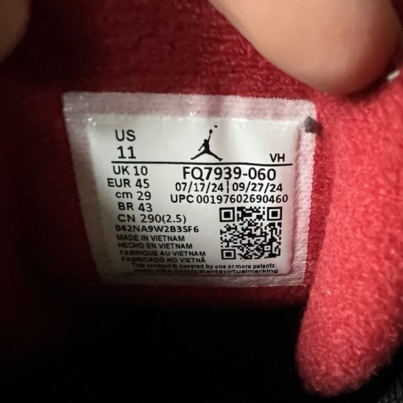 Nike Air Jordan 4 RM Bred Red Black Men's 11 Shoes Sneakers - Picture 14 of 16